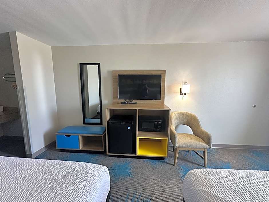 Days Inn by Wyndham Adel