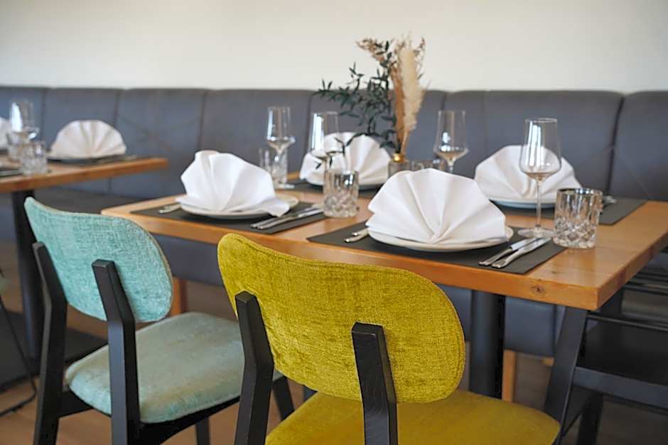 Vorgebirgsblick - Restaurant Biergarten Gästehaus