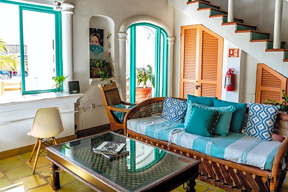Sayulita Central Hotel