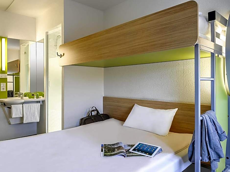 ibis budget Duisburg City am Innenhafen