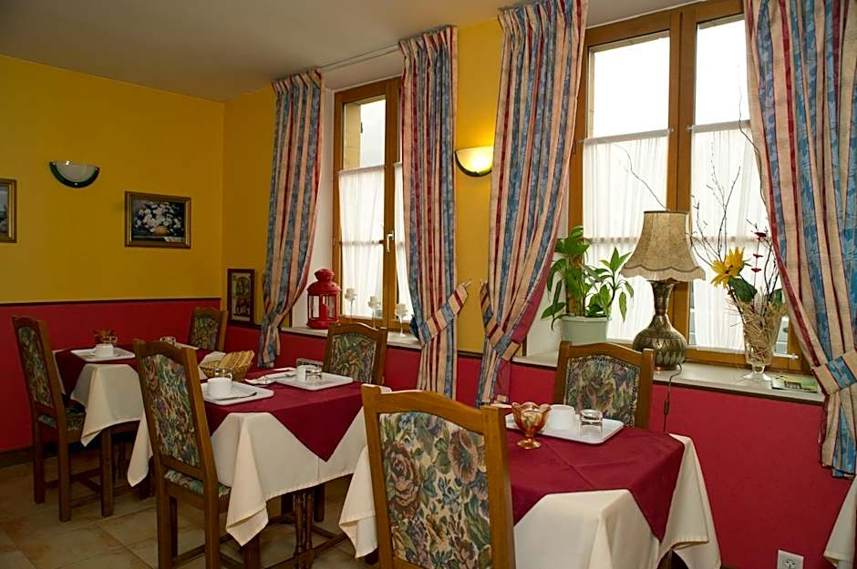 Logis Hôtel Le Val de Vence