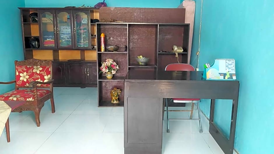 RedDoorz Syariah near Stasiun Pekalongan 3