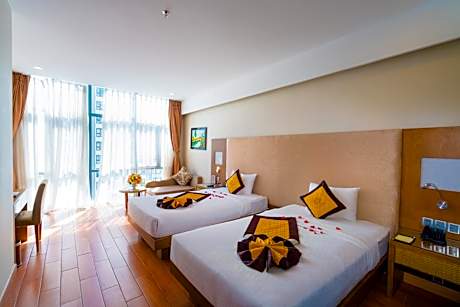 Suite with City View