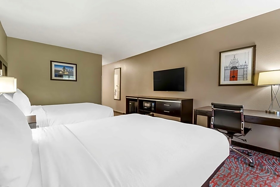 Best Western Airport Inn & Suites