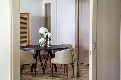 2 Bedroom Ocean Suite