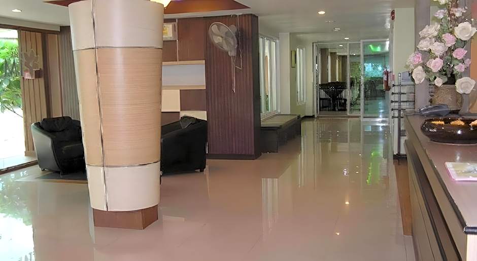 The Impress Khonkaen Hotel