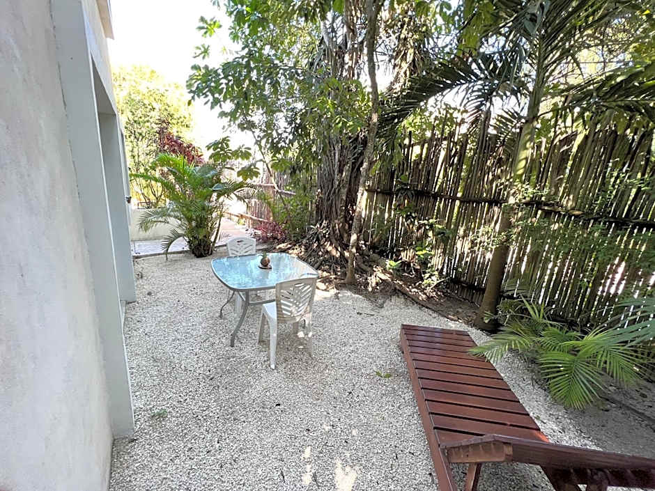 Hotel & Suites Oasis Bacalar