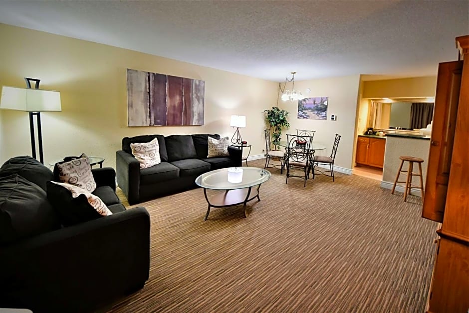 Ramada by Wyndham Jacksonville Hotel & Conference Center