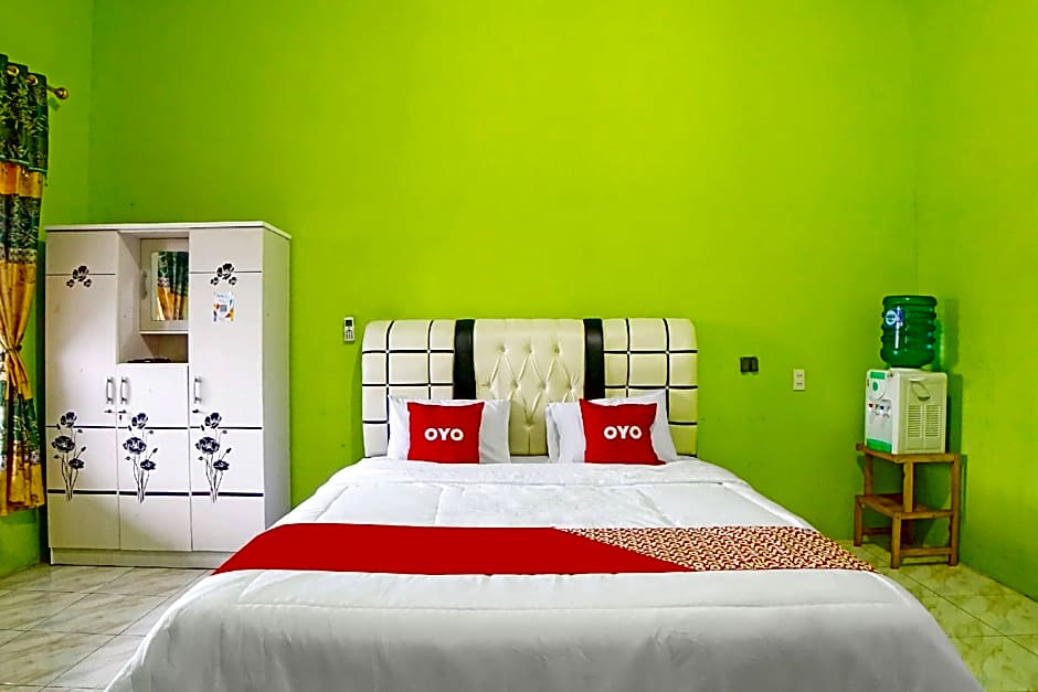 OYO 91435 Berliany Home 2