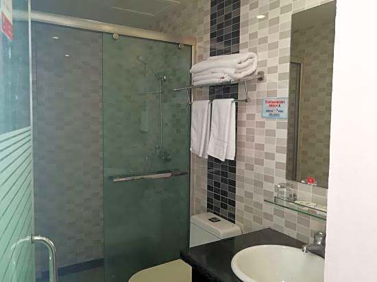 Danfeng Hotel