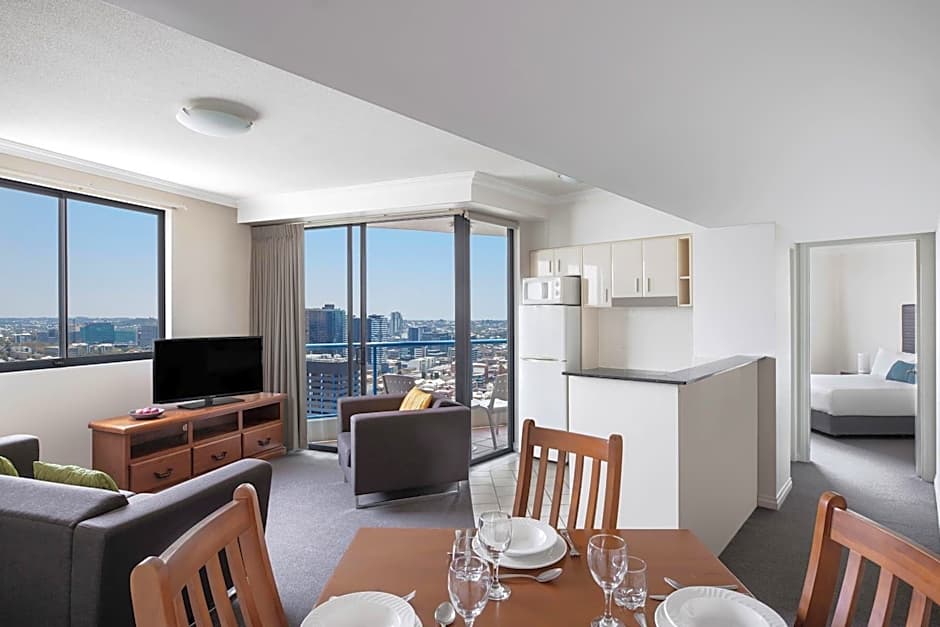 Mantra on Queen Brisbane