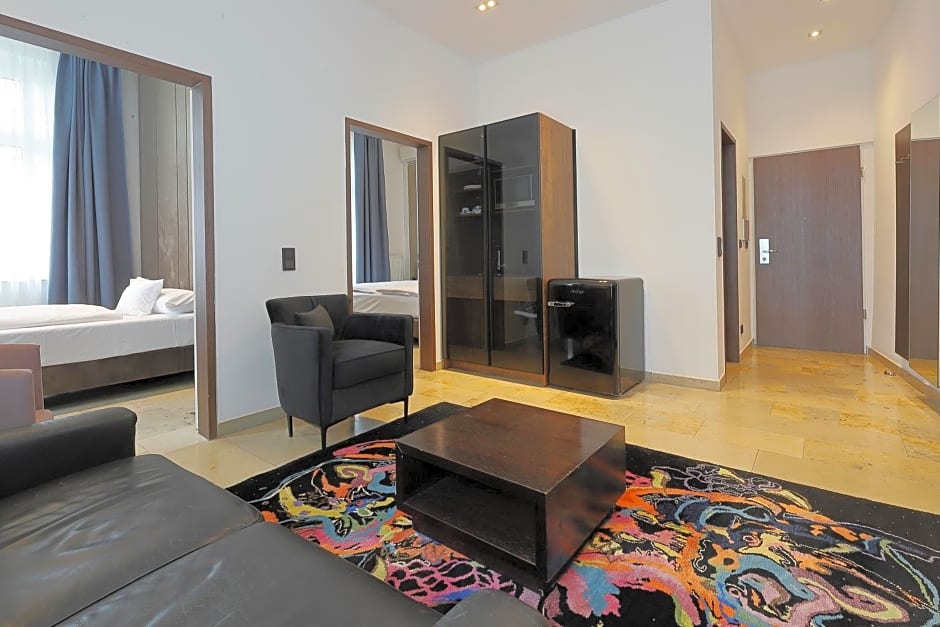 DEVIN Art Hotel