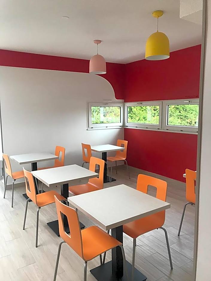 Première Classe Reims Ouest - Tinqueux