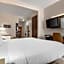 Comfort Suites Hattiesburg near University