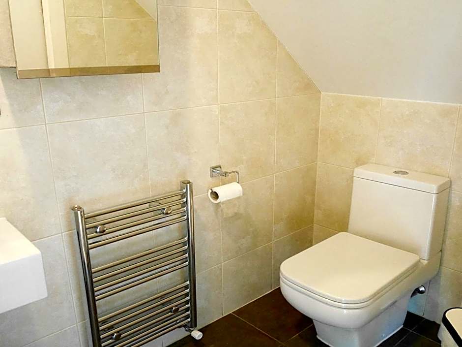 Kew Studios and Rooms