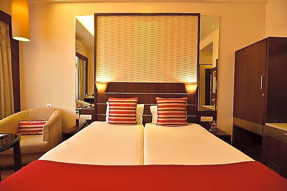 Hotel Surya Royal