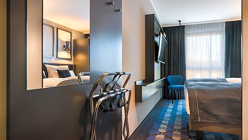 HOLIDAY INN - THE NIU SQUARE MANNHEIM By IHG