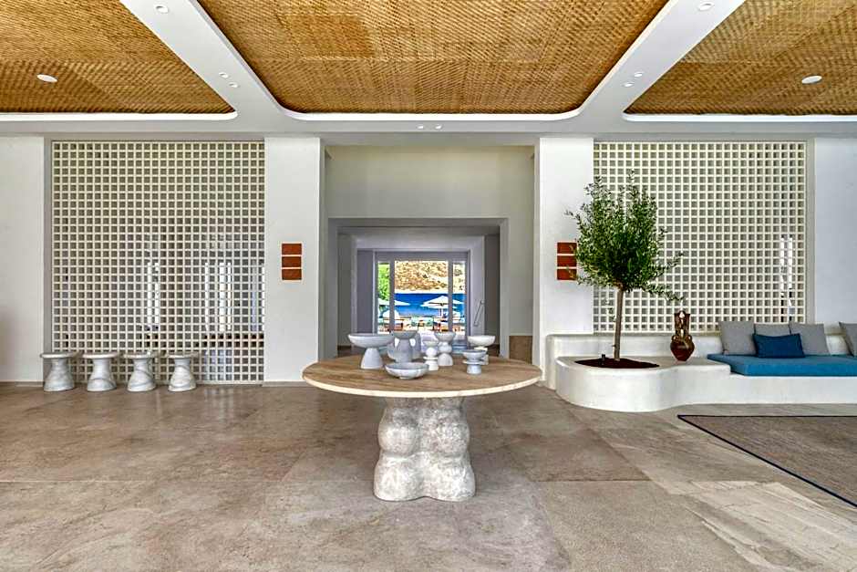 Patmos Aktis Suites & Spa