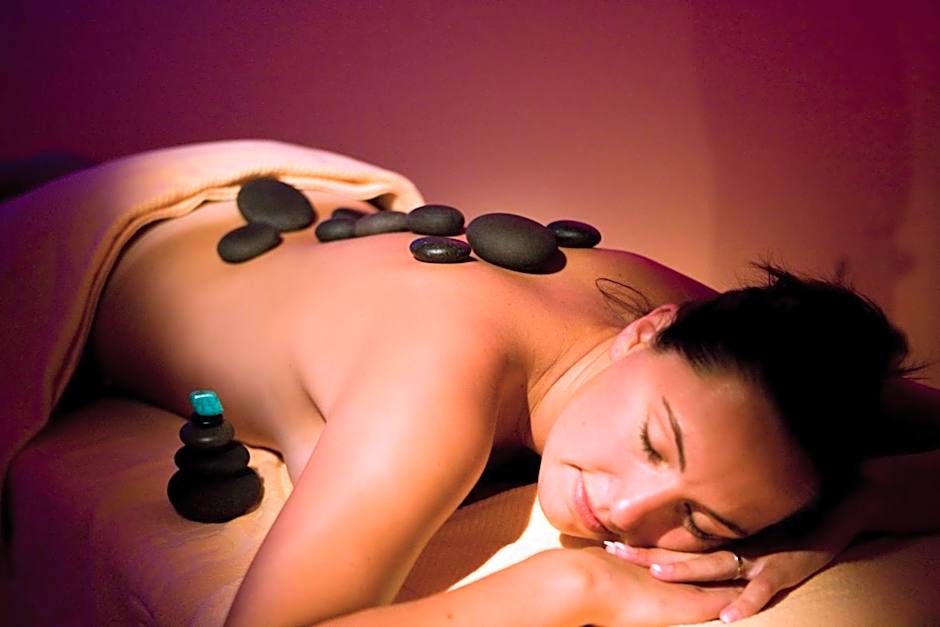 Fantasia Deluxe Hotel