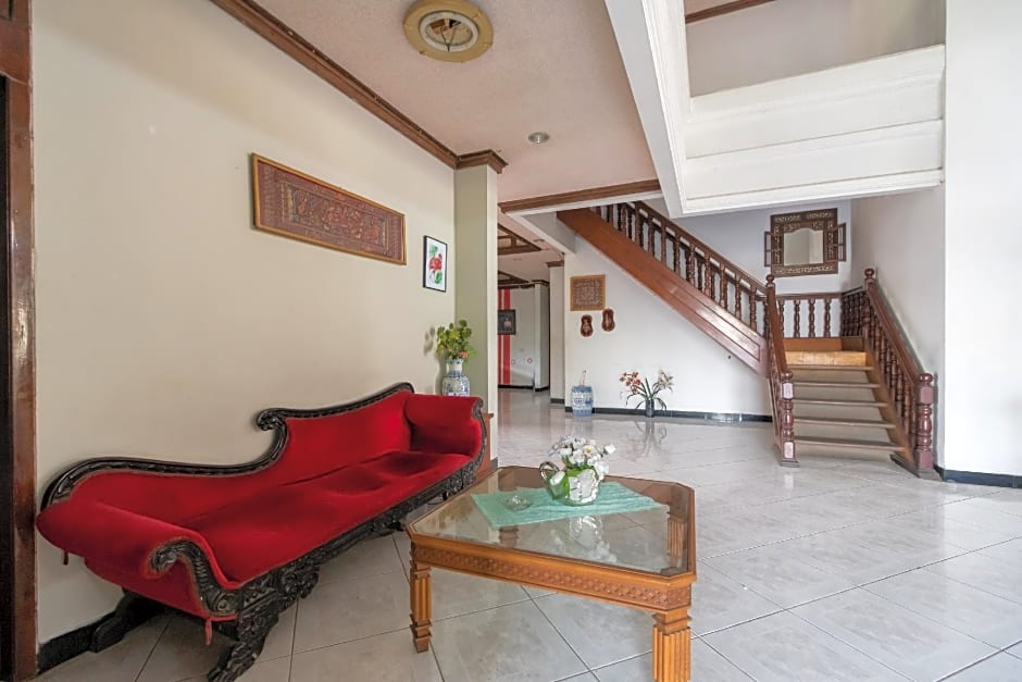 RedDoorz Syariah near Kawasan Saribu Rumah Gadang Solok Selatan