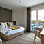 Le Konine - Hotel & Bar & Restaurant