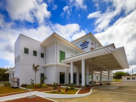 Microtel By Wyndham South Forbes - Nuvali Sta. Rosa