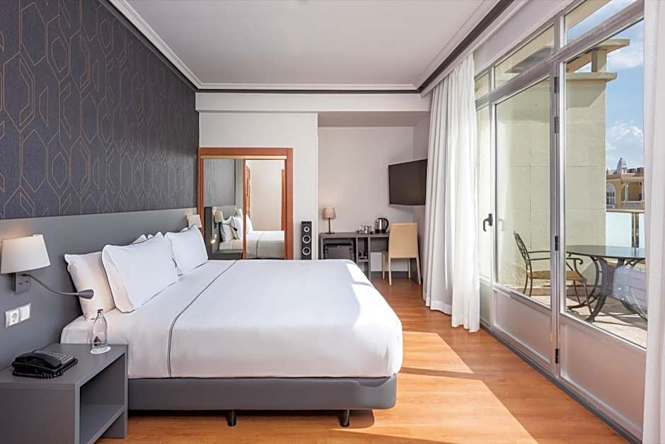Hotel Madrid Plaza España Affiliated by Meliá