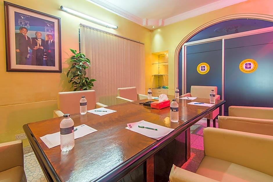 Babylon Hotel & Serviced Apartment