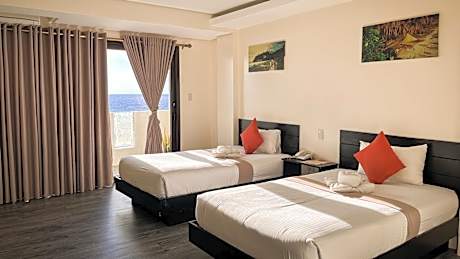 Deluxe Twin Room with Sea View