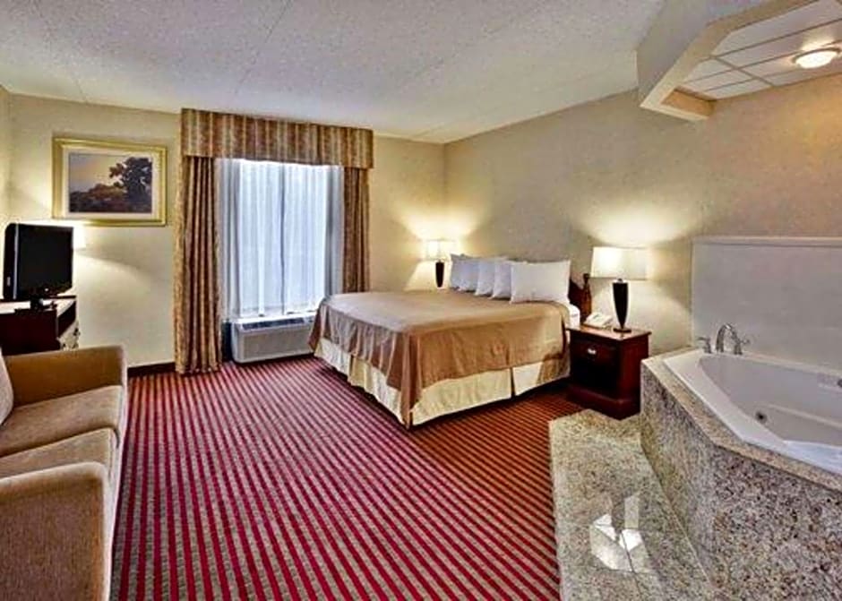 Quality Inn & Suites Somerset