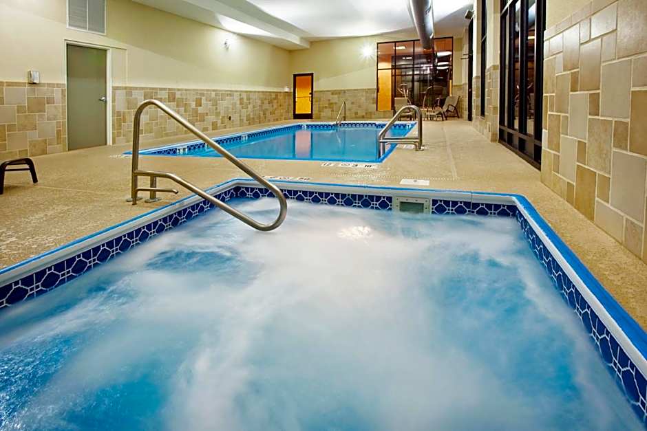 Holiday Inn Quincy By IHG