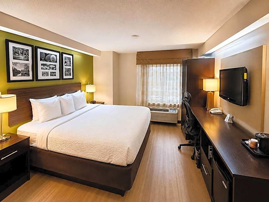 Sleep Inn Woodbridge - Potomac Mills