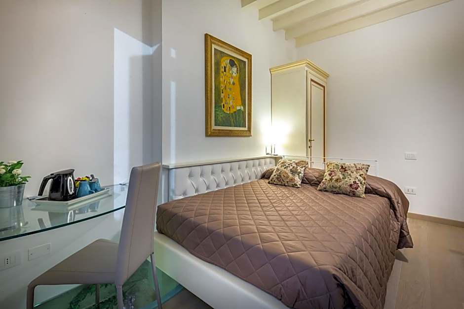 Relais Gaia – Florence, IA