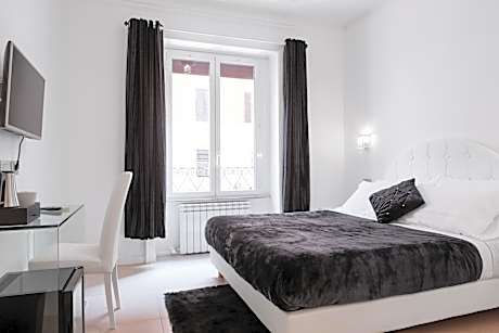 Superior Deluxe Double Room