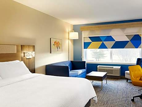 Holiday Inn Express Mentor Banquet Center By IHG