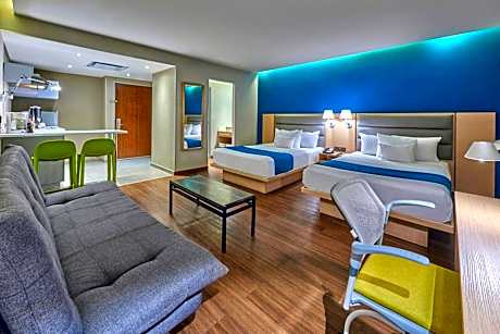 Suite, 2 Double Beds