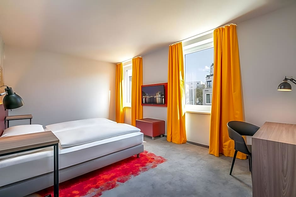 CAMPANILE DUISBURG CITY