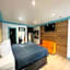 Casa Blanca Inn & Suites Whittier