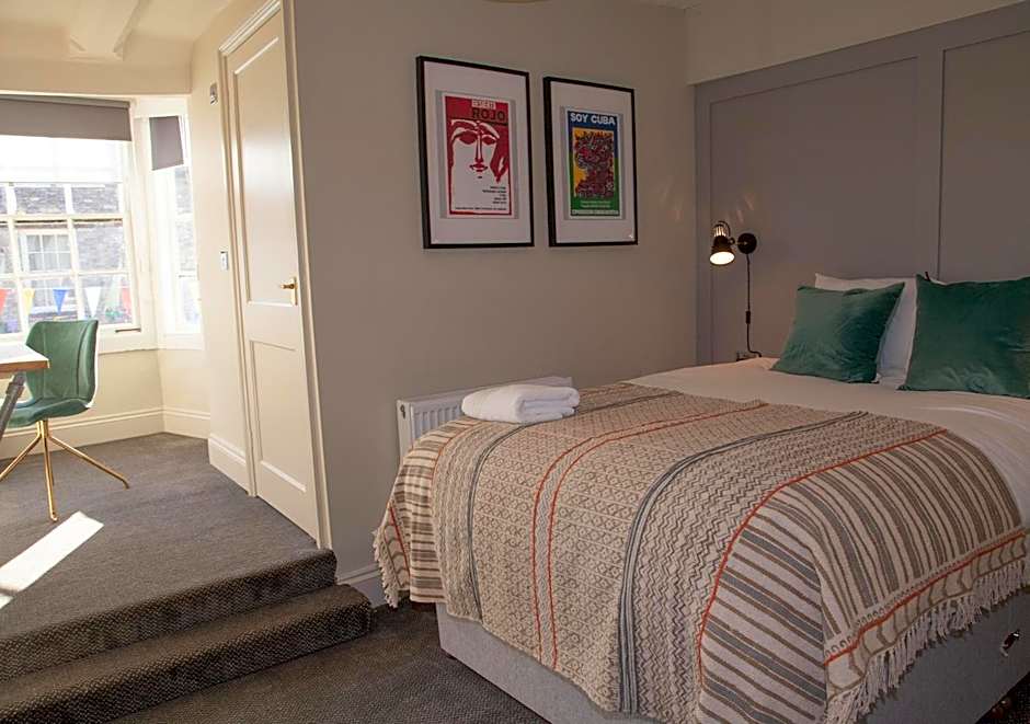 The Kings Arms Hotel