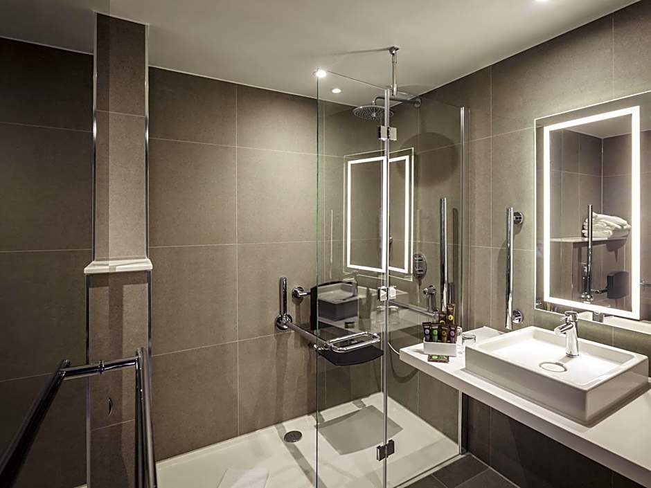 Novotel Cambridge North