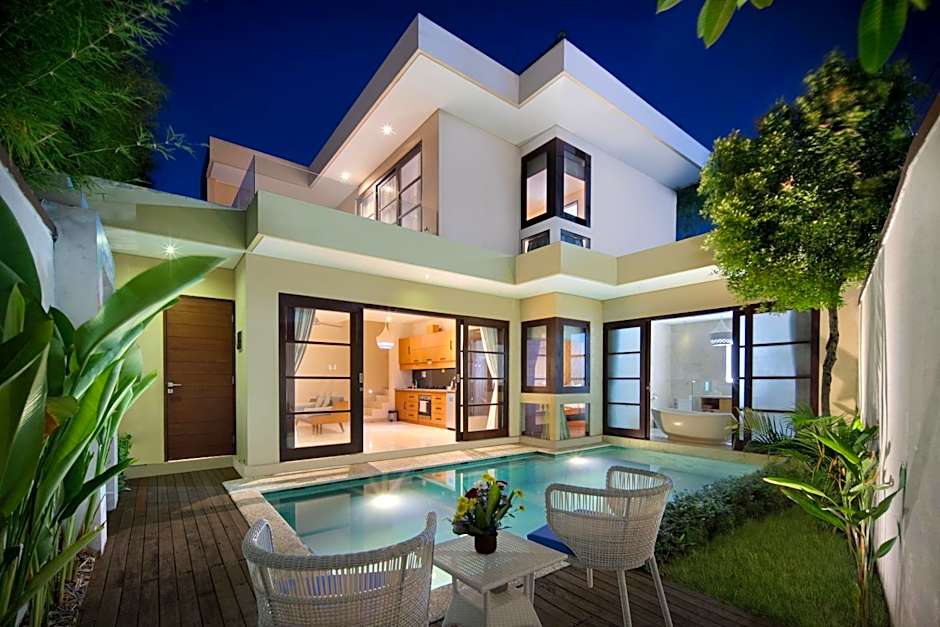 Beautiful Bali Villas - 6 mins walk to the beach
