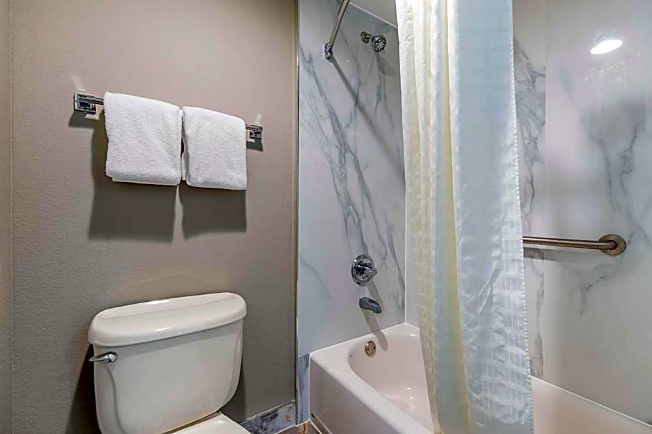 Best Western Louisville Airport Expo