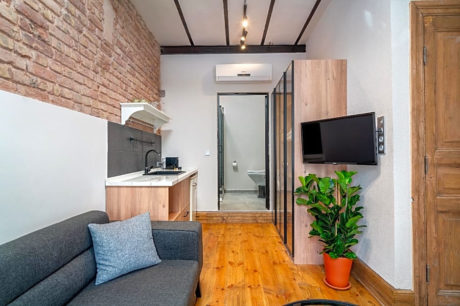 Urban Quarters - Büklü Han