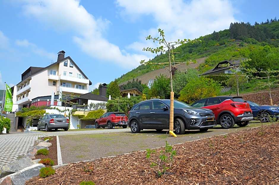 Flair Hotel am Rosenhügel - Garni