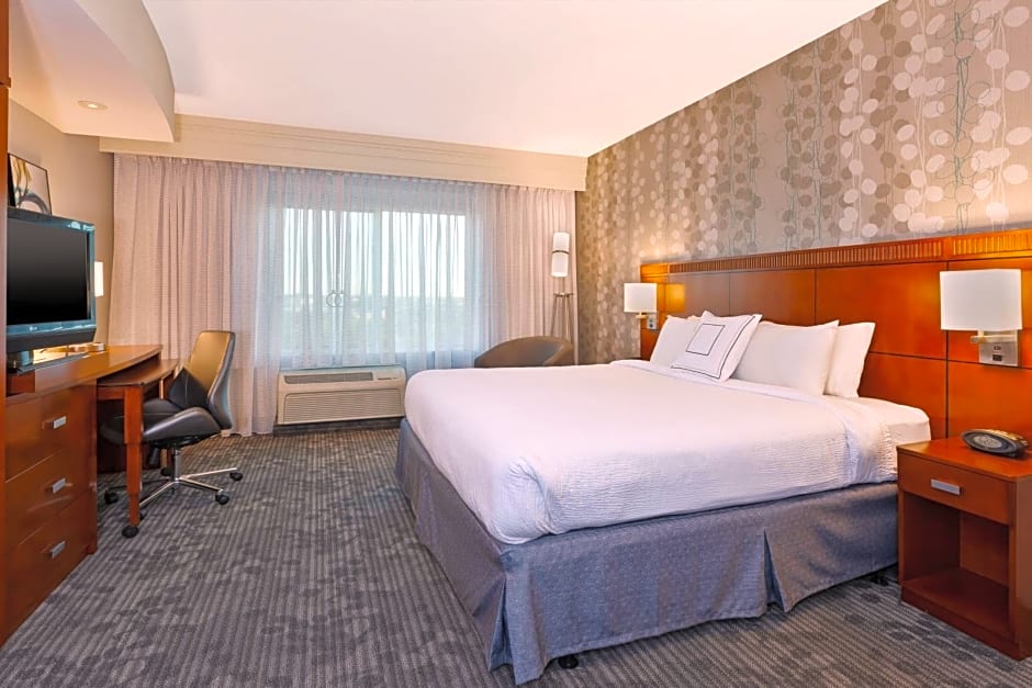 Courtyard by Marriott Omaha La Vista