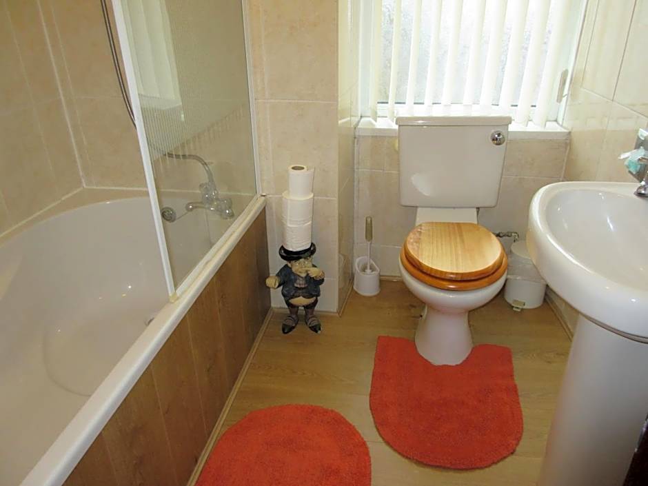 Ty Newydd Guest House