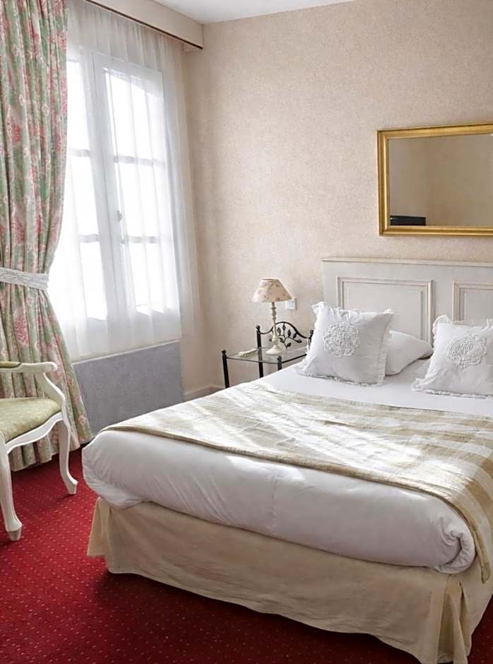 Logis Hôtel Restaurant- Domaine de l'Orangerie