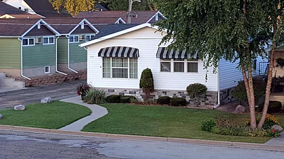 Black Hawk Motel & Suites