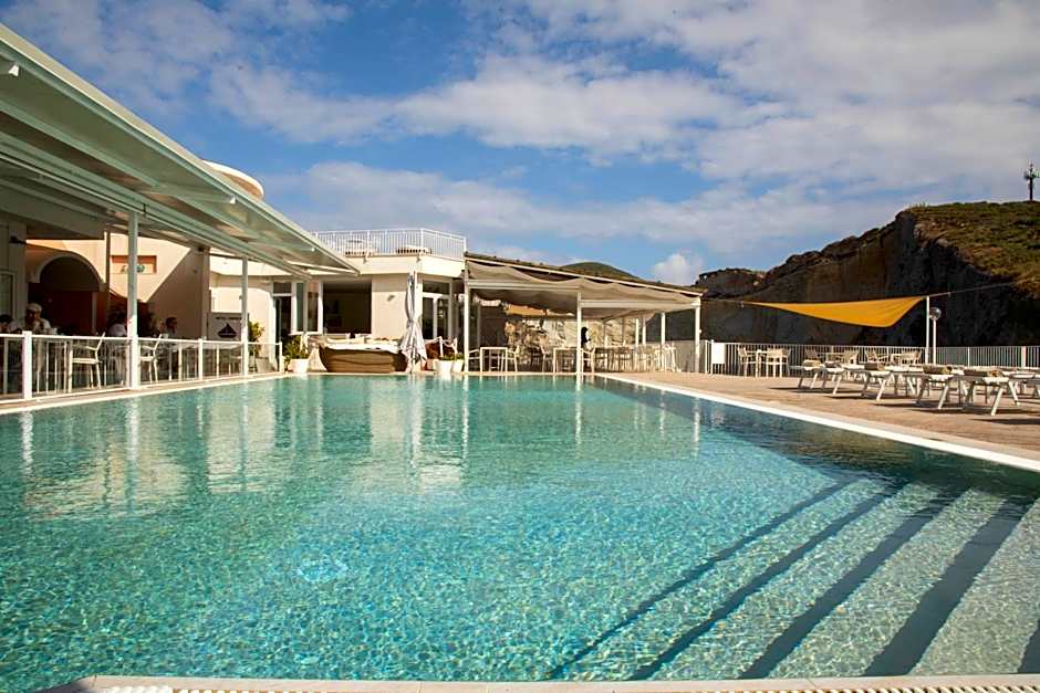 Hotel Chiaia Di Luna