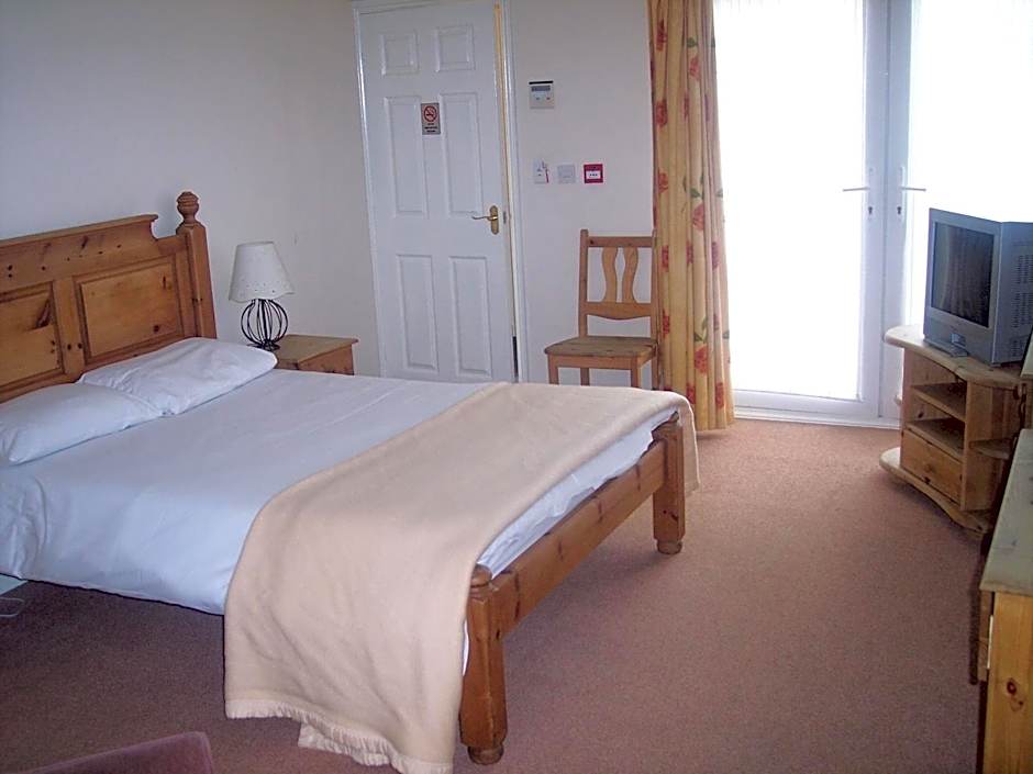 Oliver Cromwell Hotel